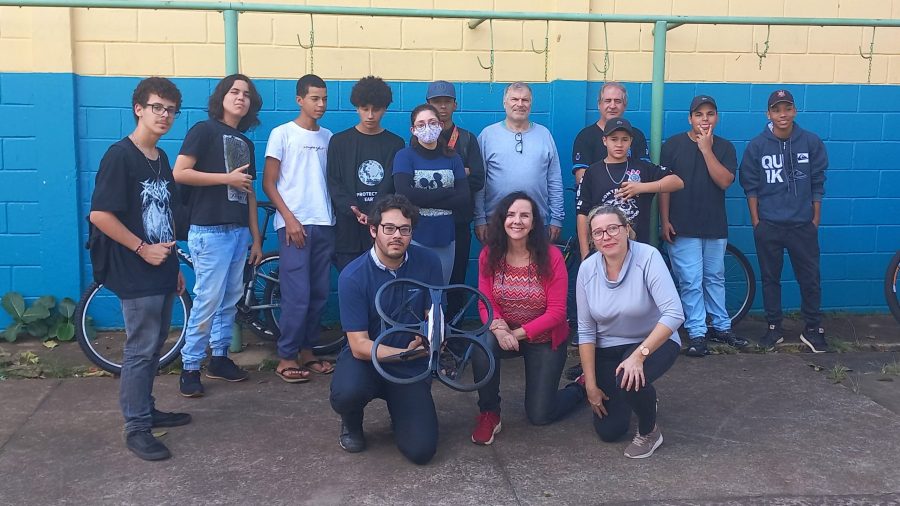 EduSCar leva atividades interativas a escolas de São Carlos