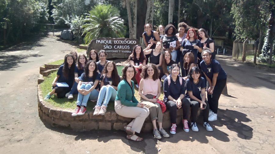 Instituto Angelim e EduSCar levam alunas ao Parque Ecológico.